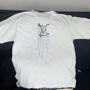Authentic LV t shirt